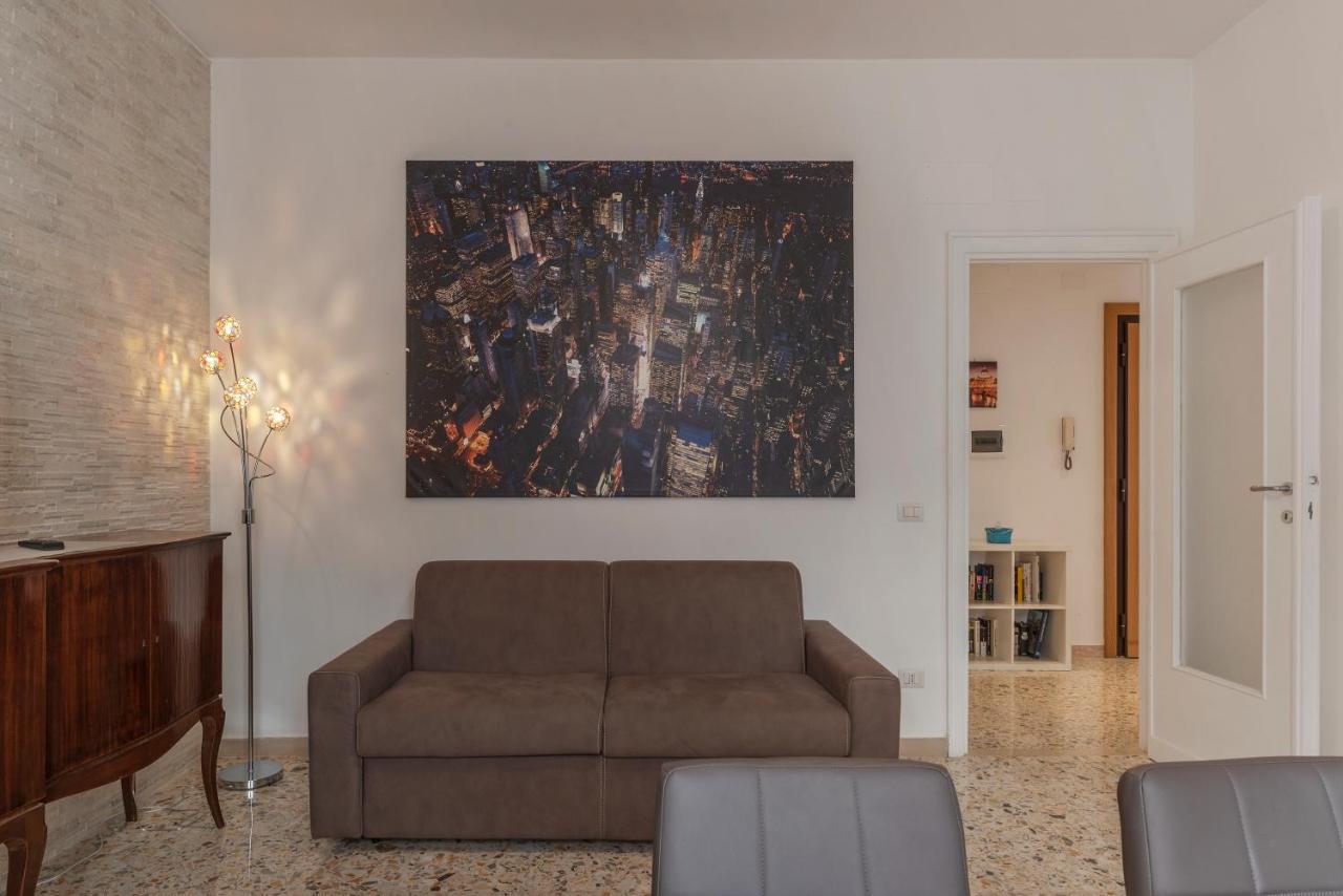 Musei Vaticani & Cipro Mm Apartment Rome Exterior photo